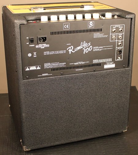 fender rumble 100 back.JPG