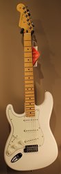 Fender Player Stratocaster LH Polar White **RESERVED**