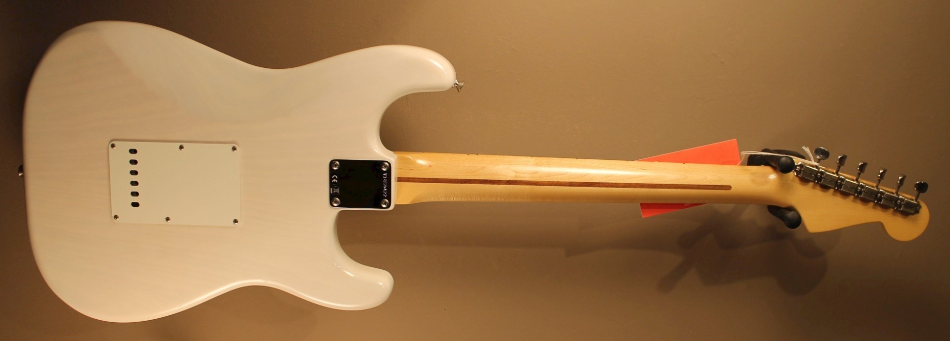 Fender strat back Clearance